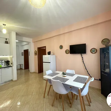 Beautiful And Spacious With 2 Bedrooms
