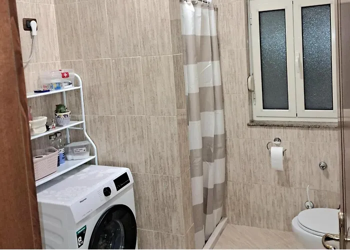 2 Bed Sleeps 4 With Free Parking Apartamento Durrës